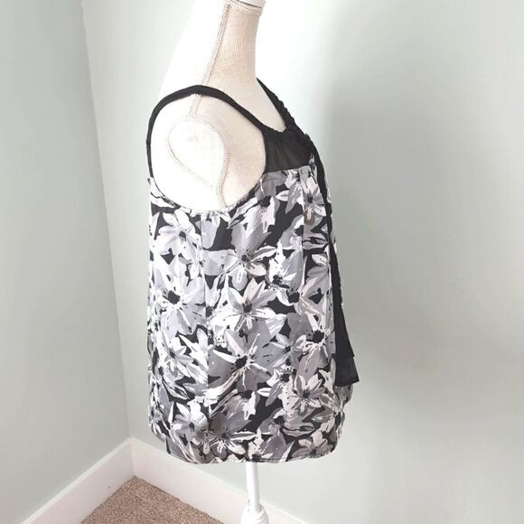 APOSTROPHE WOMEN'S FLOWY TOP WITH DRAWSTRING STRAPS THAT TIE IN FRONT SIZE LARGE - Picture 3 of 6